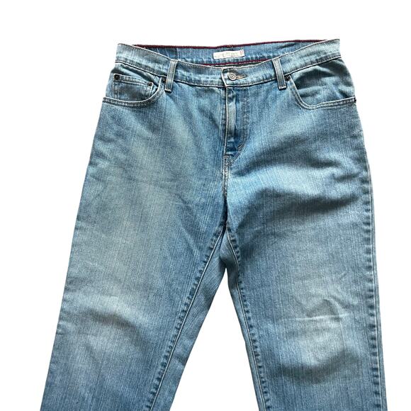Levi’s Women’s 550 Straight Leg Jeans Medium Wash Size 10 Short - Picture 3 of 10